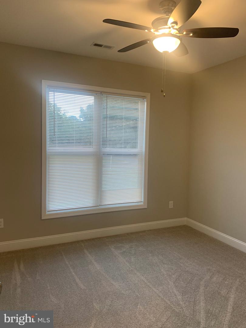 204 WOODMOUNT DR, COLONIAL BEACH, Virginia 22443, 3 Bedrooms Bedrooms, ,2 BathroomsBathrooms,Residential,For sale,204 WOODMOUNT DR,VAWE2008882 MLS # VAWE2008882