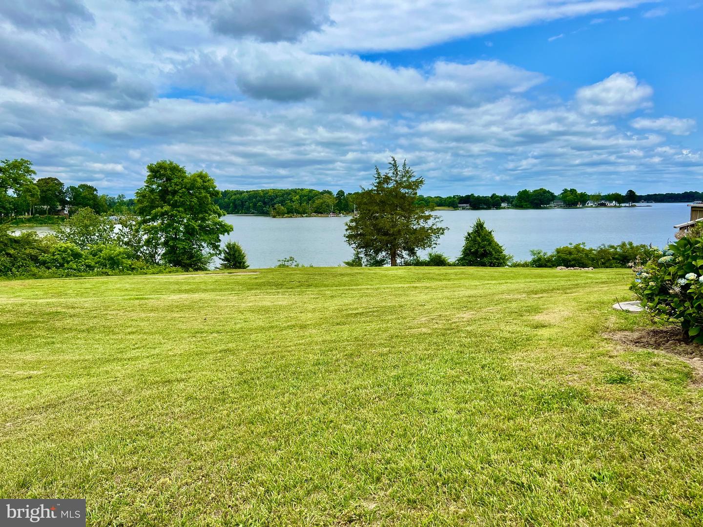 204 WOODMOUNT DR, COLONIAL BEACH, Virginia 22443, 3 Bedrooms Bedrooms, ,2 BathroomsBathrooms,Residential,For sale,204 WOODMOUNT DR,VAWE2008882 MLS # VAWE2008882