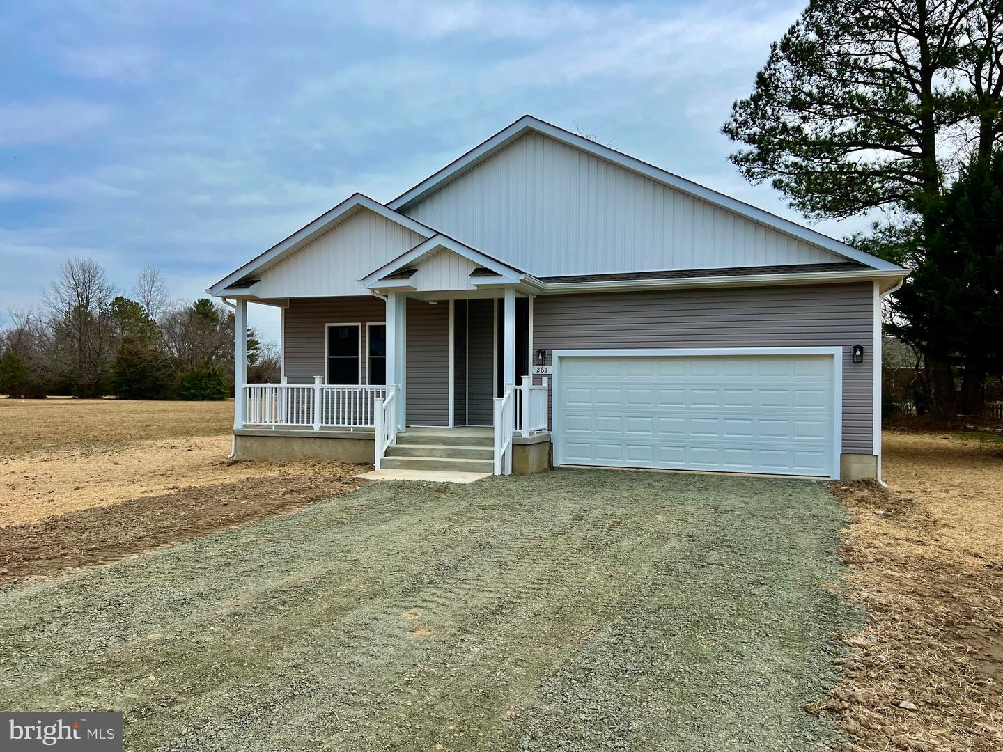 192 WOODMOUNT DR, COLONIAL BEACH, Virginia 22443, 3 Bedrooms Bedrooms, ,3 BathroomsBathrooms,Residential,For sale,192 WOODMOUNT DR,VAWE2008888 MLS # VAWE2008888
