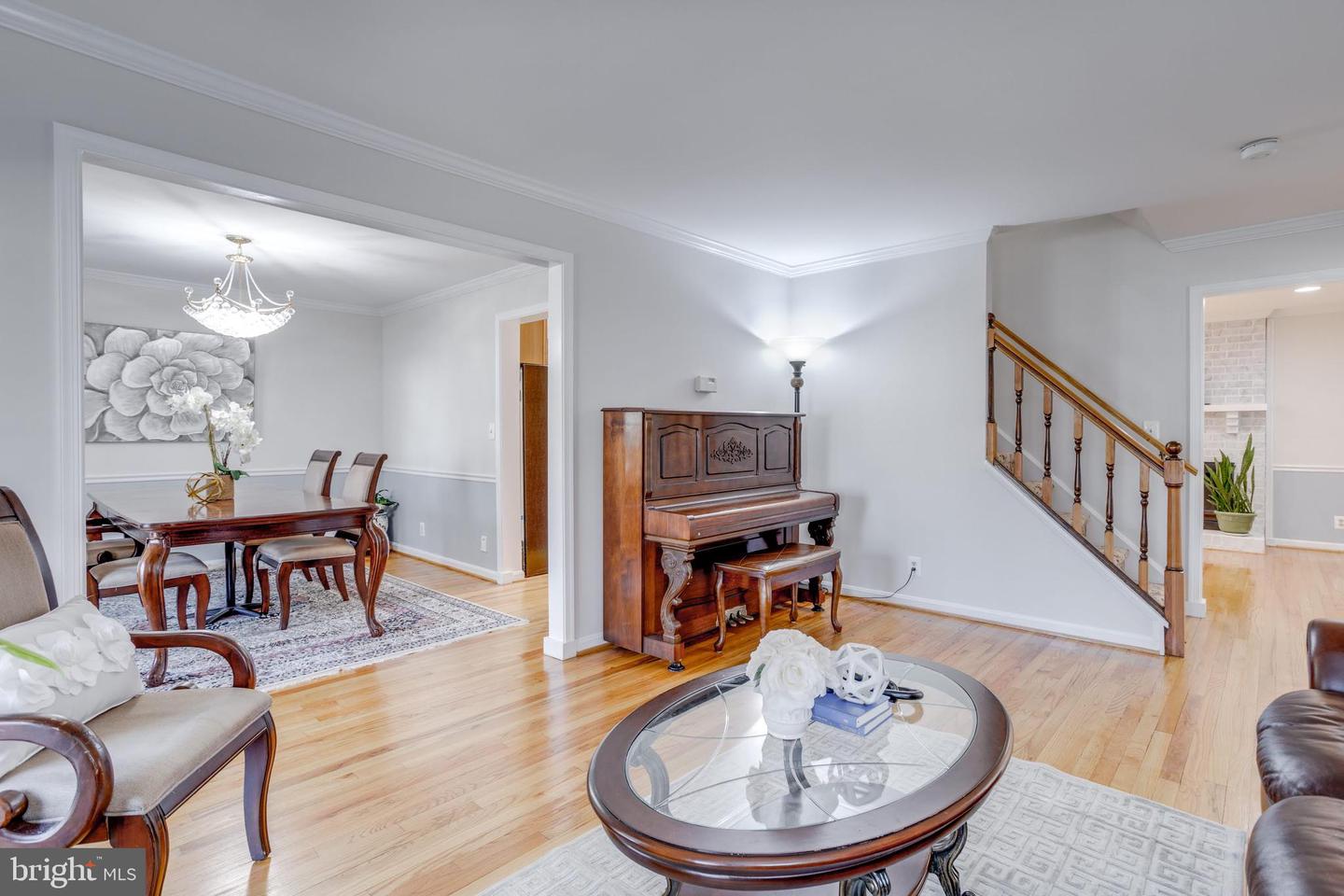 7530 ROYCE CT, ANNANDALE, Virginia 22003, 5 Bedrooms Bedrooms, ,3 BathroomsBathrooms,Residential,For sale,7530 ROYCE CT,VAFX2240308 MLS # VAFX2240308