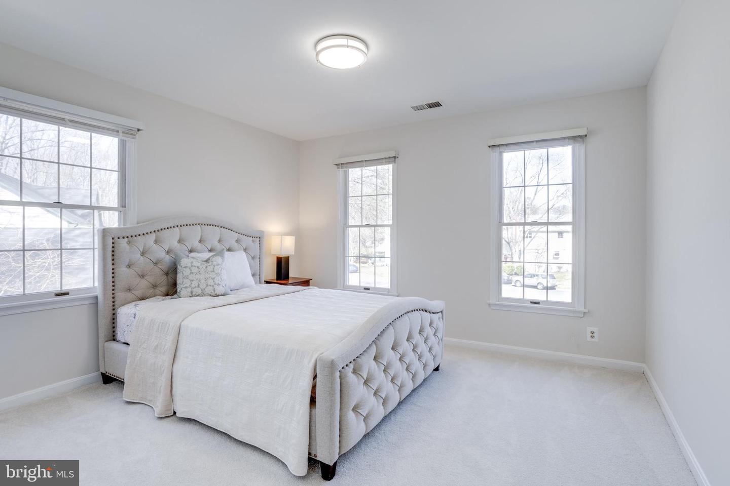 7530 ROYCE CT, ANNANDALE, Virginia 22003, 5 Bedrooms Bedrooms, ,3 BathroomsBathrooms,Residential,For sale,7530 ROYCE CT,VAFX2240308 MLS # VAFX2240308