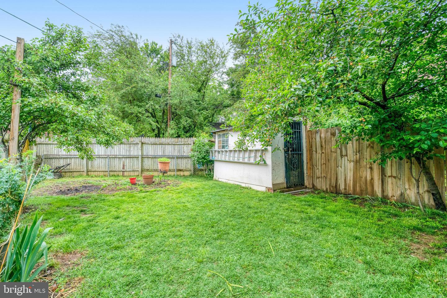 102 S GLEBE RD S, ARLINGTON, Virginia 22204, 5 Bedrooms Bedrooms, ,2 BathroomsBathrooms,Residential,For sale,102 S GLEBE RD S,VAAR2057376 MLS # VAAR2057376