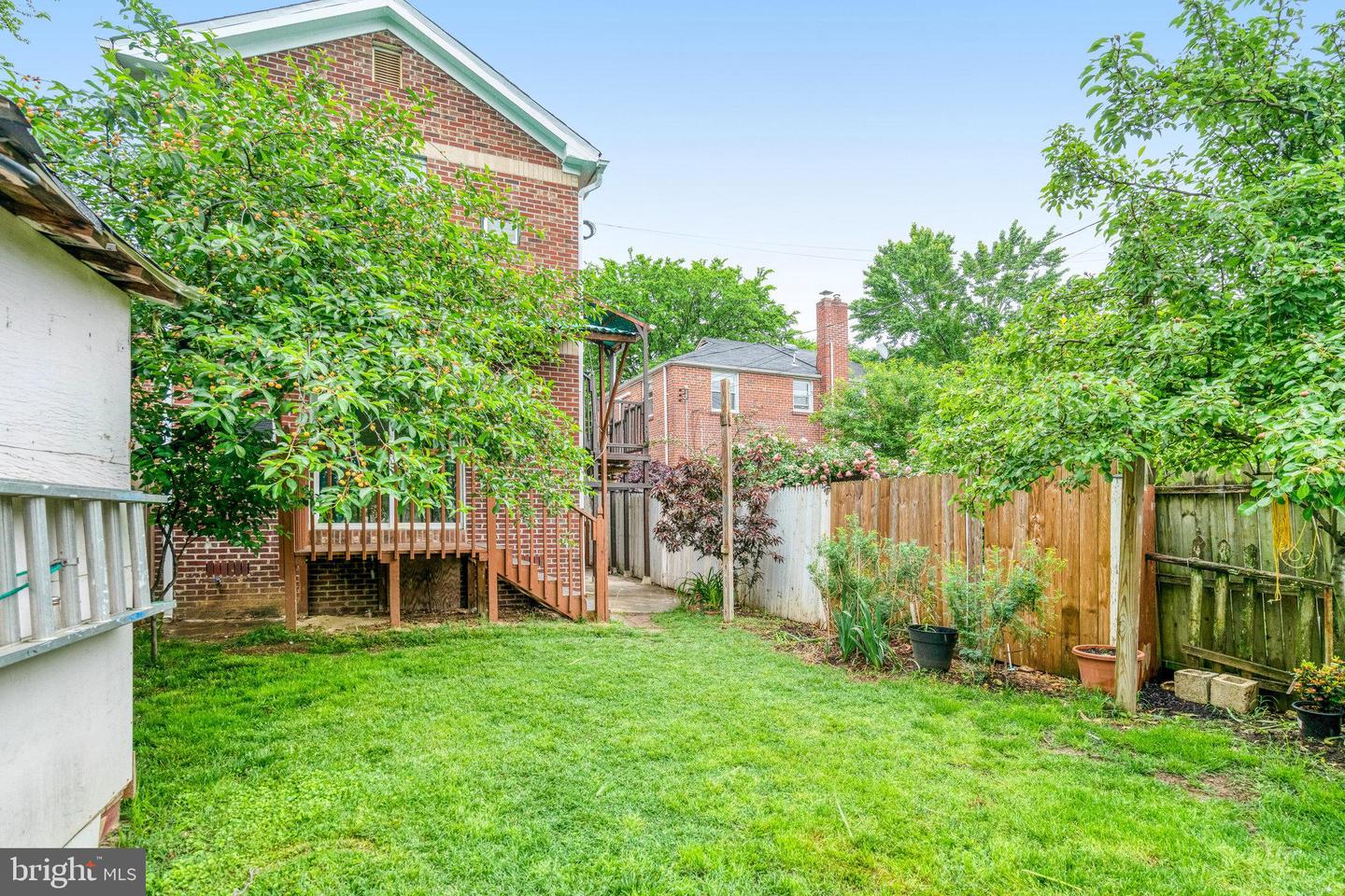 102 S GLEBE RD S, ARLINGTON, Virginia 22204, 5 Bedrooms Bedrooms, ,2 BathroomsBathrooms,Residential,For sale,102 S GLEBE RD S,VAAR2057376 MLS # VAAR2057376