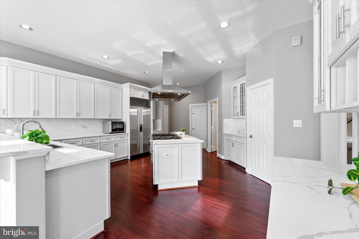 17181 BOLD VENTURE DR, LEESBURG, Virginia 20176, 6 Bedrooms Bedrooms, ,6 BathroomsBathrooms,Residential,For sale,17181 BOLD VENTURE DR,VALO2096218 MLS # VALO2096218