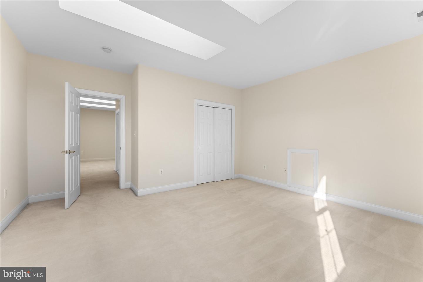17181 BOLD VENTURE DR, LEESBURG, Virginia 20176, 6 Bedrooms Bedrooms, ,6 BathroomsBathrooms,Residential,For sale,17181 BOLD VENTURE DR,VALO2096218 MLS # VALO2096218