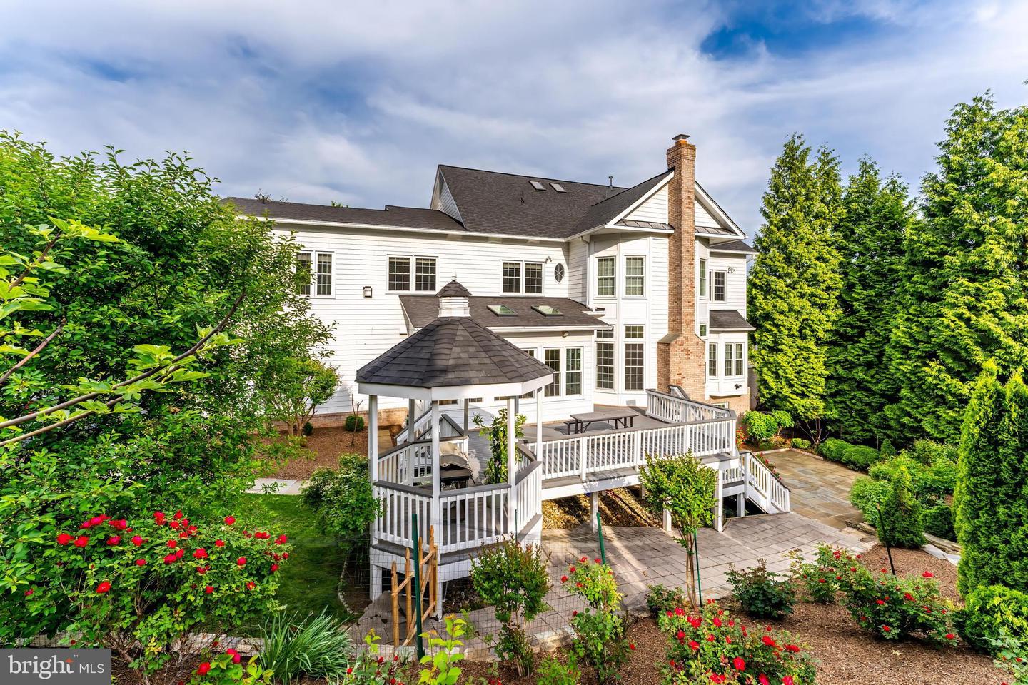 17181 BOLD VENTURE DR, LEESBURG, Virginia 20176, 6 Bedrooms Bedrooms, ,6 BathroomsBathrooms,Residential,For sale,17181 BOLD VENTURE DR,VALO2096218 MLS # VALO2096218