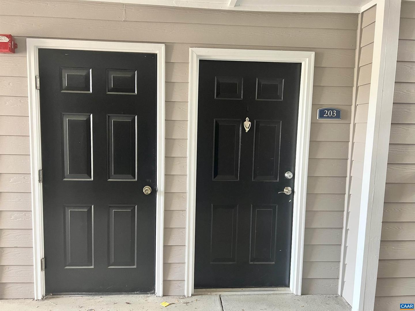 190 YELLOWSTONE DR #203, CHARLOTTESVILLE, Virginia 22903, 2 Bedrooms Bedrooms, ,2 BathroomsBathrooms,Residential,For sale,190 YELLOWSTONE DR #203,664424 MLS # 664424