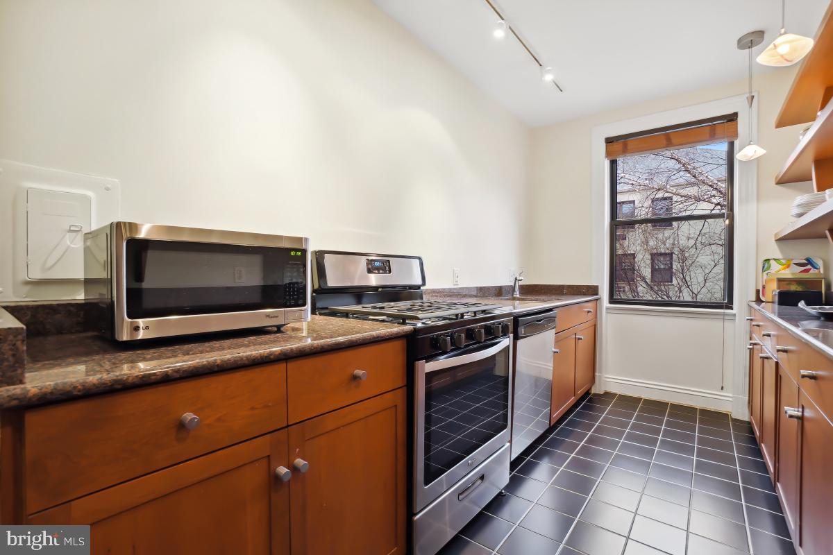 3100 CONNECTICUT AVE NW #325, WASHINGTON, District Of Columbia 20008, 1 Bedroom Bedrooms, ,1 BathroomBathrooms,Residential,For sale,3100 CONNECTICUT AVE NW #325,DCDC2200270 MLS # DCDC2200270