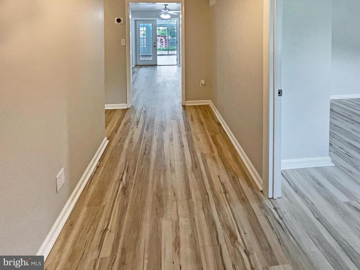 1250 STERLING RD, HERNDON, Virginia 20170, 2 Bedrooms Bedrooms, ,2 BathroomsBathrooms,Residential,For sale,1250 STERLING RD,VAFX2240412 MLS # VAFX2240412