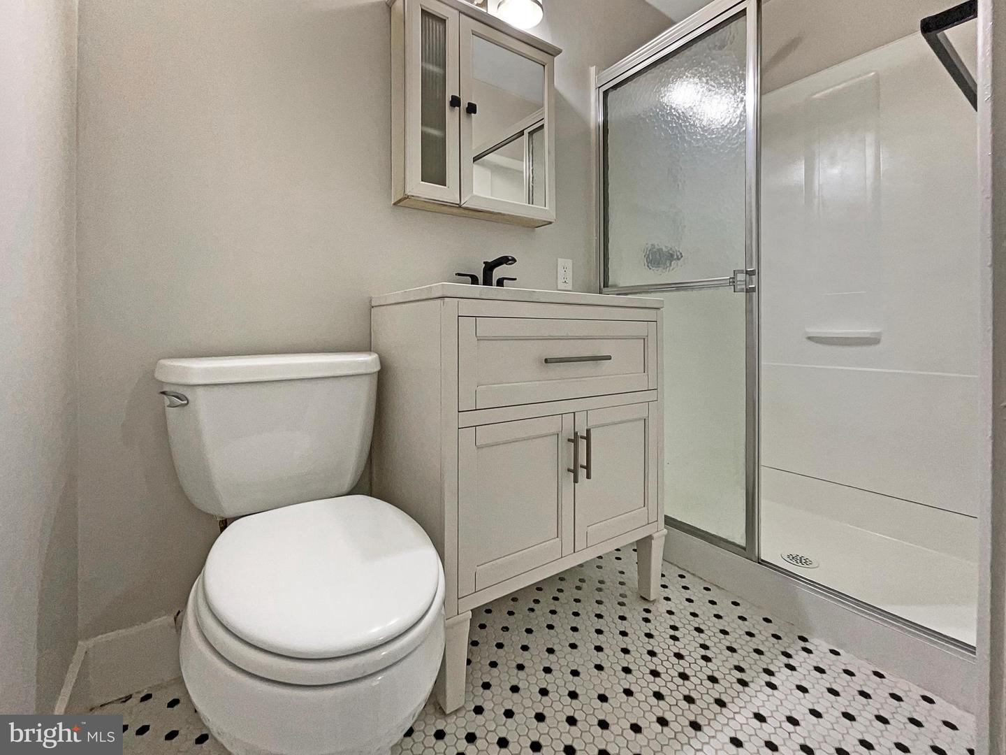 1250 STERLING RD, HERNDON, Virginia 20170, 2 Bedrooms Bedrooms, ,2 BathroomsBathrooms,Residential,For sale,1250 STERLING RD,VAFX2240412 MLS # VAFX2240412