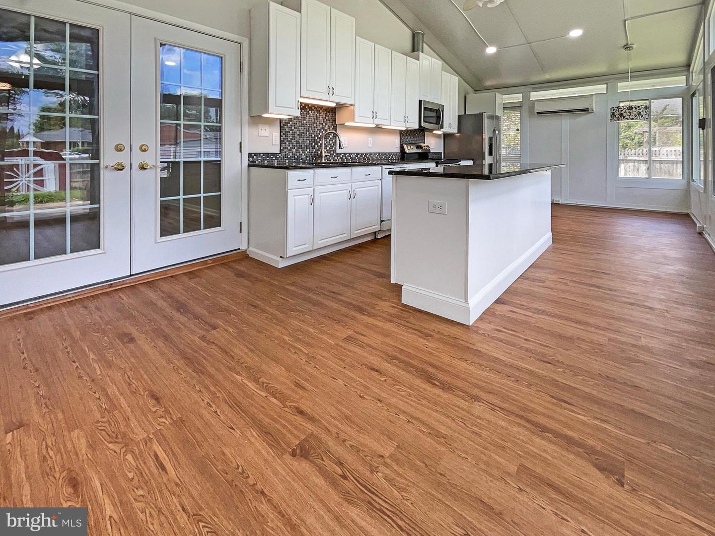 1250 STERLING RD, HERNDON, Virginia 20170, 2 Bedrooms Bedrooms, ,2 BathroomsBathrooms,Residential,For sale,1250 STERLING RD,VAFX2240412 MLS # VAFX2240412