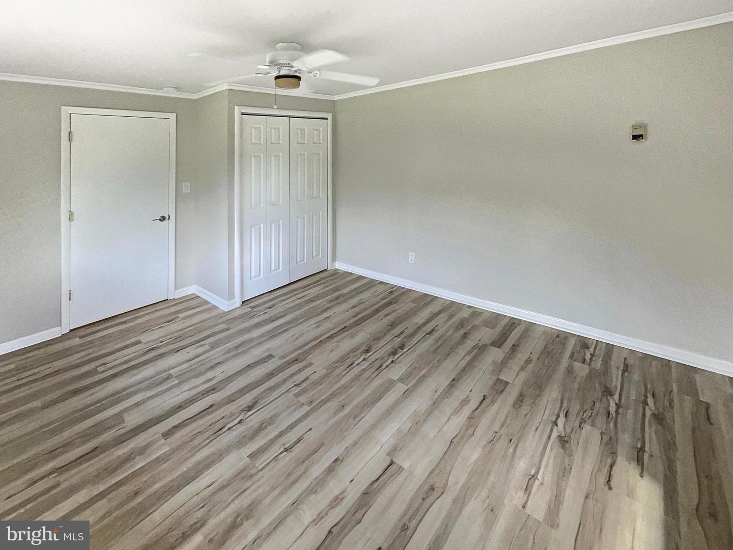 1250 STERLING RD, HERNDON, Virginia 20170, 2 Bedrooms Bedrooms, ,2 BathroomsBathrooms,Residential,For sale,1250 STERLING RD,VAFX2240412 MLS # VAFX2240412