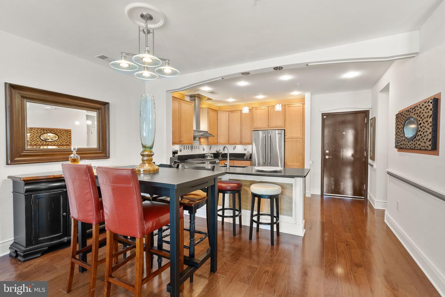 1418 N RHODES ST #B105, ARLINGTON, Virginia 22209, 2 Bedrooms Bedrooms, ,2 BathroomsBathrooms,Residential,For sale,1418 N RHODES ST #B105,VAAR2057396 MLS # VAAR2057396