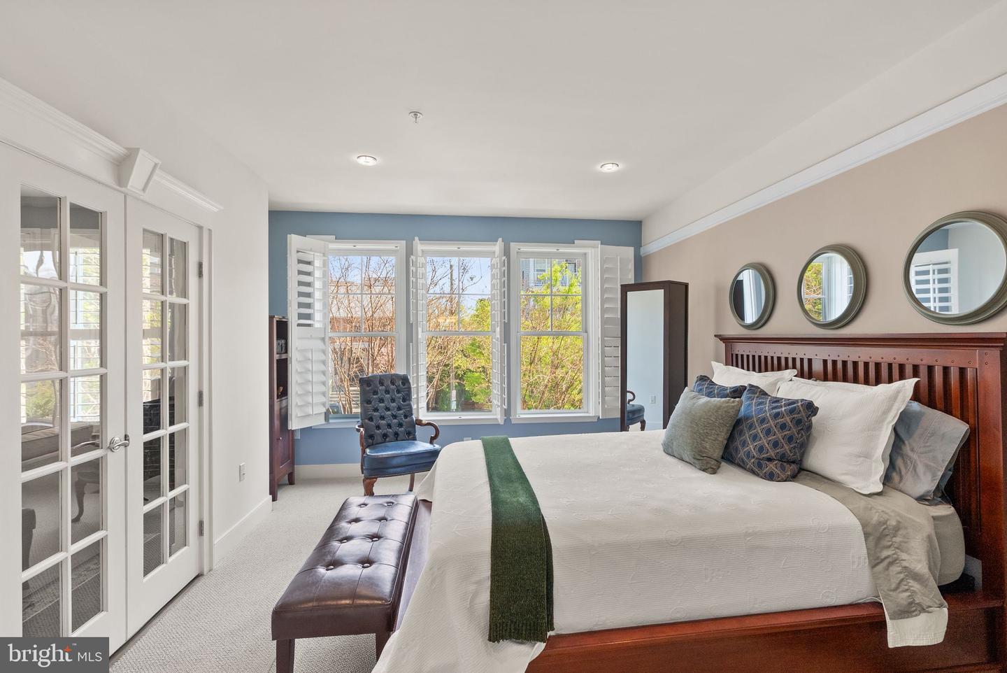 1418 N RHODES ST #B105, ARLINGTON, Virginia 22209, 2 Bedrooms Bedrooms, ,2 BathroomsBathrooms,Residential,For sale,1418 N RHODES ST #B105,VAAR2057396 MLS # VAAR2057396