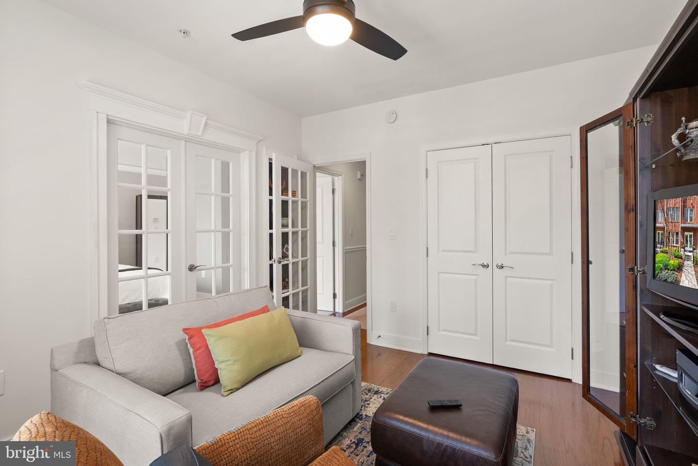 1418 N RHODES ST #B105, ARLINGTON, Virginia 22209, 2 Bedrooms Bedrooms, ,2 BathroomsBathrooms,Residential,For sale,1418 N RHODES ST #B105,VAAR2057396 MLS # VAAR2057396