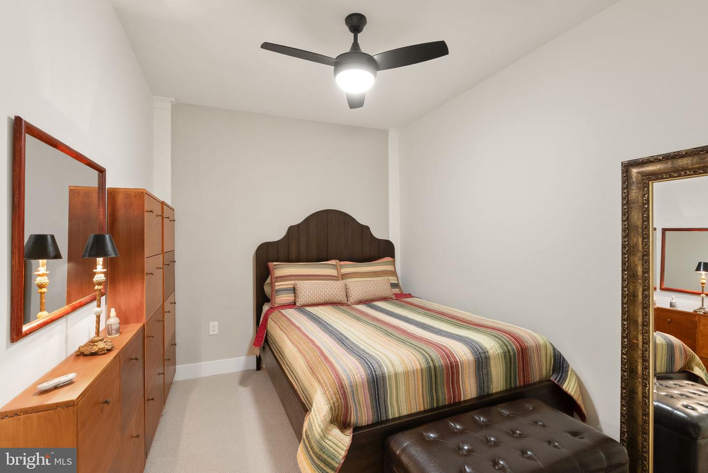 1418 N RHODES ST #B105, ARLINGTON, Virginia 22209, 2 Bedrooms Bedrooms, ,2 BathroomsBathrooms,Residential,For sale,1418 N RHODES ST #B105,VAAR2057396 MLS # VAAR2057396