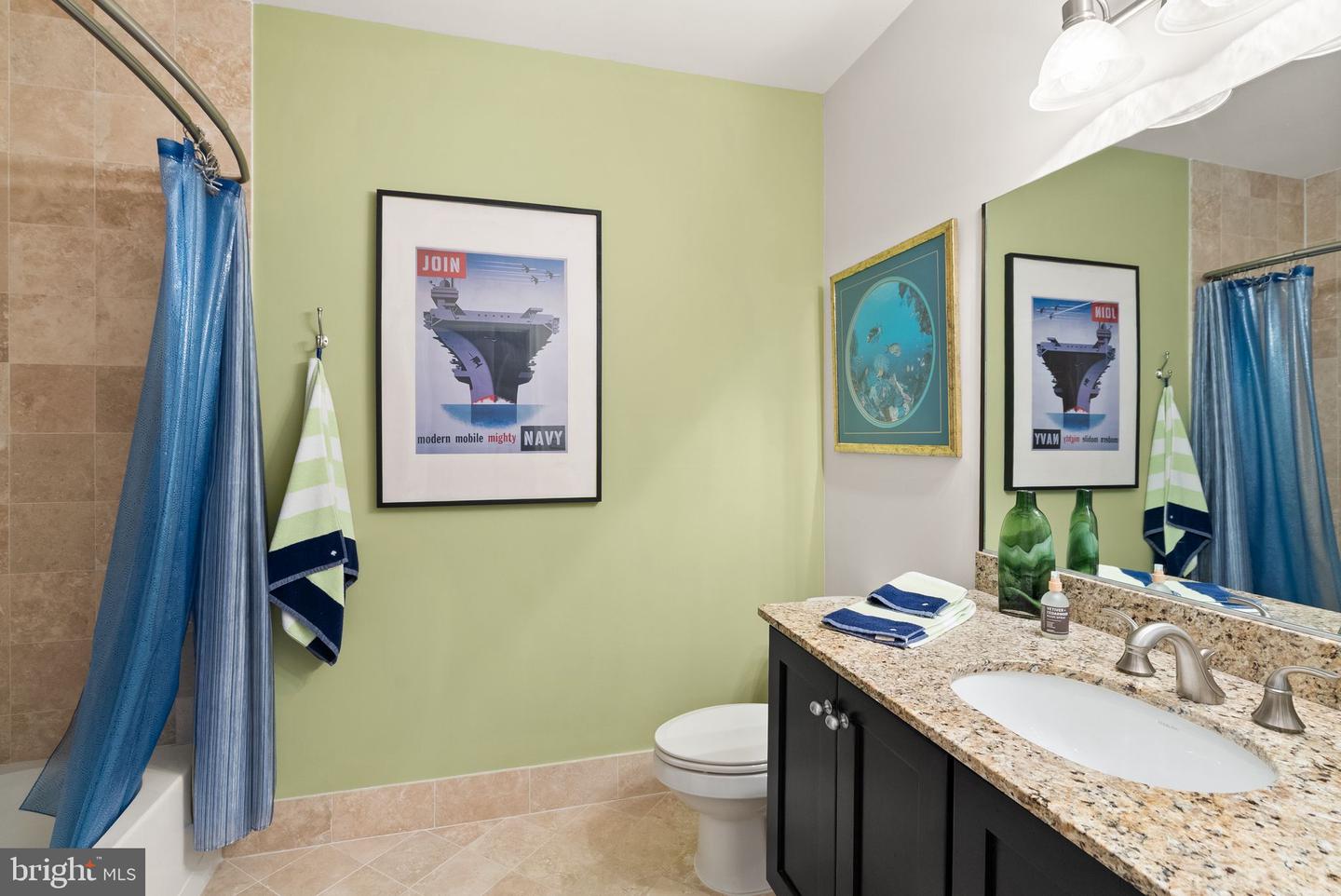 1418 N RHODES ST #B105, ARLINGTON, Virginia 22209, 2 Bedrooms Bedrooms, ,2 BathroomsBathrooms,Residential,For sale,1418 N RHODES ST #B105,VAAR2057396 MLS # VAAR2057396