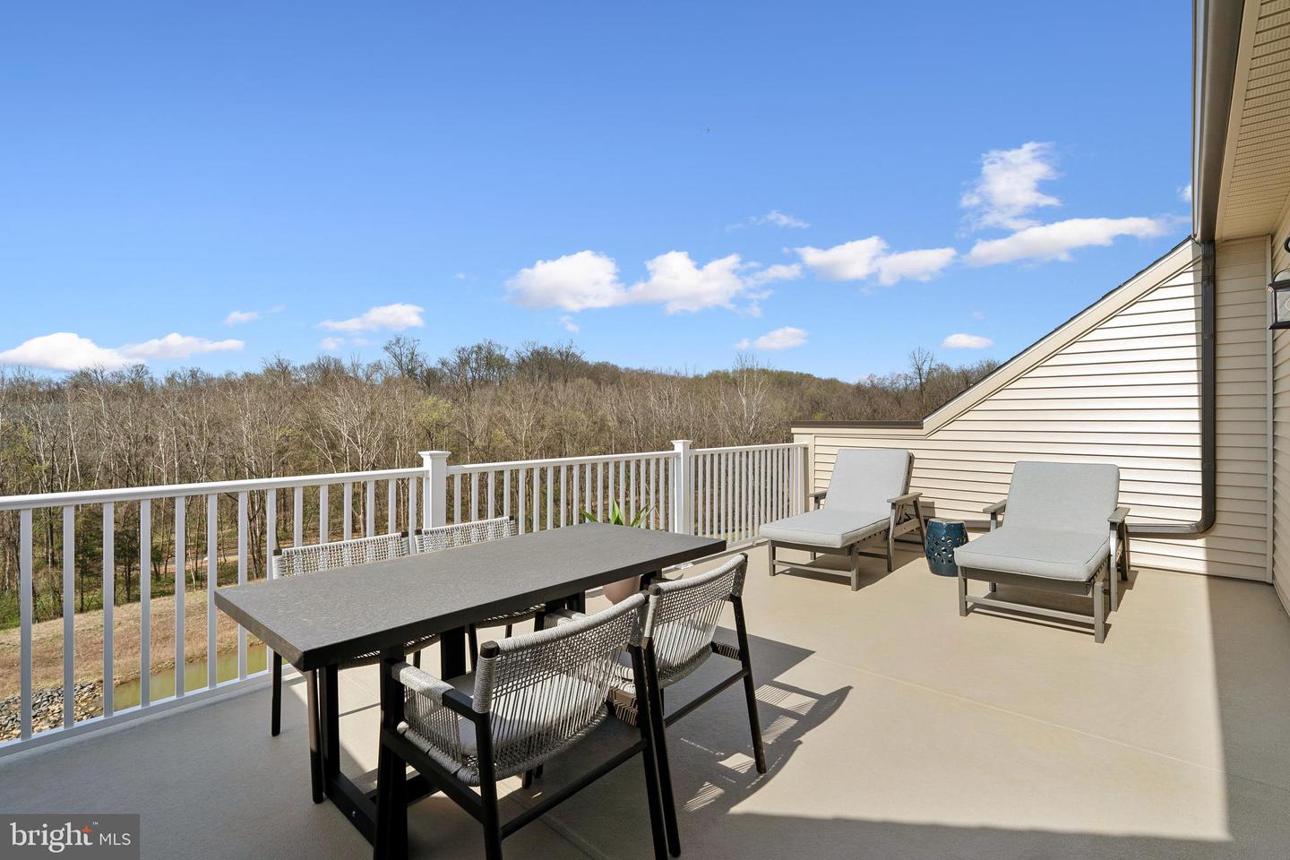 1057 VENIFENA TER SE, LEESBURG, Virginia 20175, 4 Bedrooms Bedrooms, ,3 BathroomsBathrooms,Residential,For sale,1057 VENIFENA TER SE,VALO2096248 MLS # VALO2096248