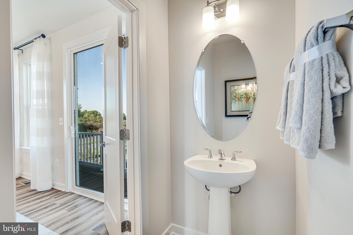 204 CHIANTI TER SE, LEESBURG, Virginia 20175, 3 Bedrooms Bedrooms, ,2 BathroomsBathrooms,Residential,For sale,204 CHIANTI TER SE,VALO2096250 MLS # VALO2096250