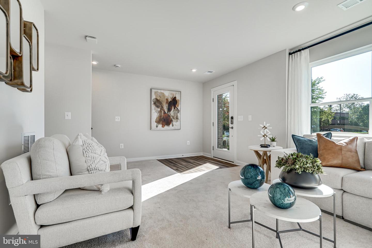 204 CHIANTI TER SE, LEESBURG, Virginia 20175, 3 Bedrooms Bedrooms, ,2 BathroomsBathrooms,Residential,For sale,204 CHIANTI TER SE,VALO2096250 MLS # VALO2096250