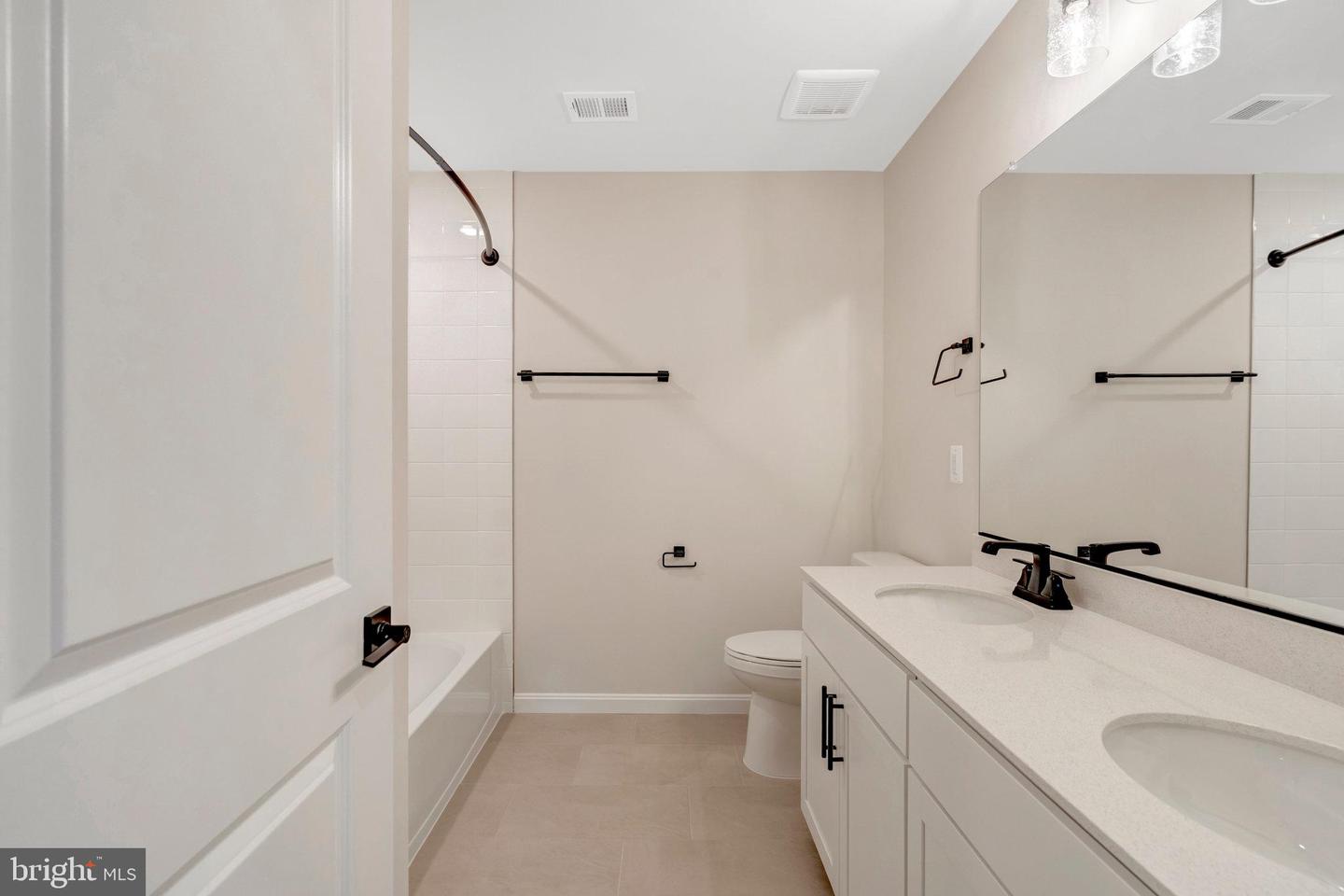 2080 SPRINGVALE DR, BEALETON, Virginia 22712, 5 Bedrooms Bedrooms, ,2 BathroomsBathrooms,Residential,For sale,2080 SPRINGVALE DR,VAFQ2016614 MLS # VAFQ2016614 2080 SPRINGVALE DR, BEALETON, Virginia 22712, 5 Bedrooms Bedrooms, ,2 BathroomsBathrooms,Residential,For sale,2080 SPRINGVALE DR,VAFQ2016614 MLS # VAFQ2016614