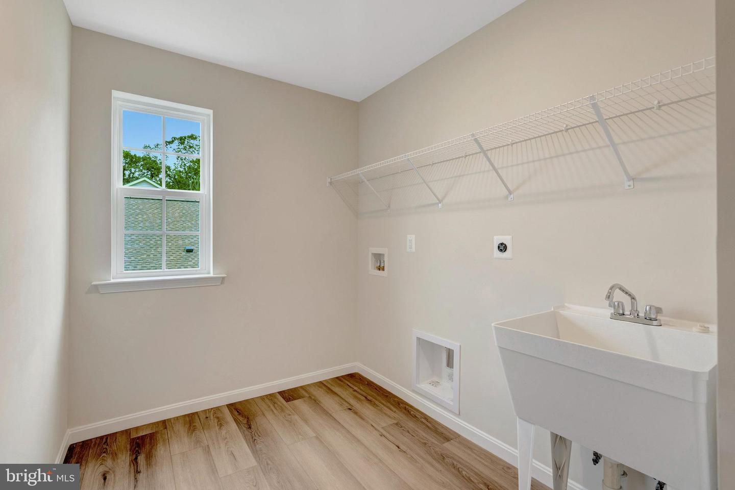 2080 SPRINGVALE DR, BEALETON, Virginia 22712, 5 Bedrooms Bedrooms, ,2 BathroomsBathrooms,Residential,For sale,2080 SPRINGVALE DR,VAFQ2016614 MLS # VAFQ2016614 2080 SPRINGVALE DR, BEALETON, Virginia 22712, 5 Bedrooms Bedrooms, ,2 BathroomsBathrooms,Residential,For sale,2080 SPRINGVALE DR,VAFQ2016614 MLS # VAFQ2016614