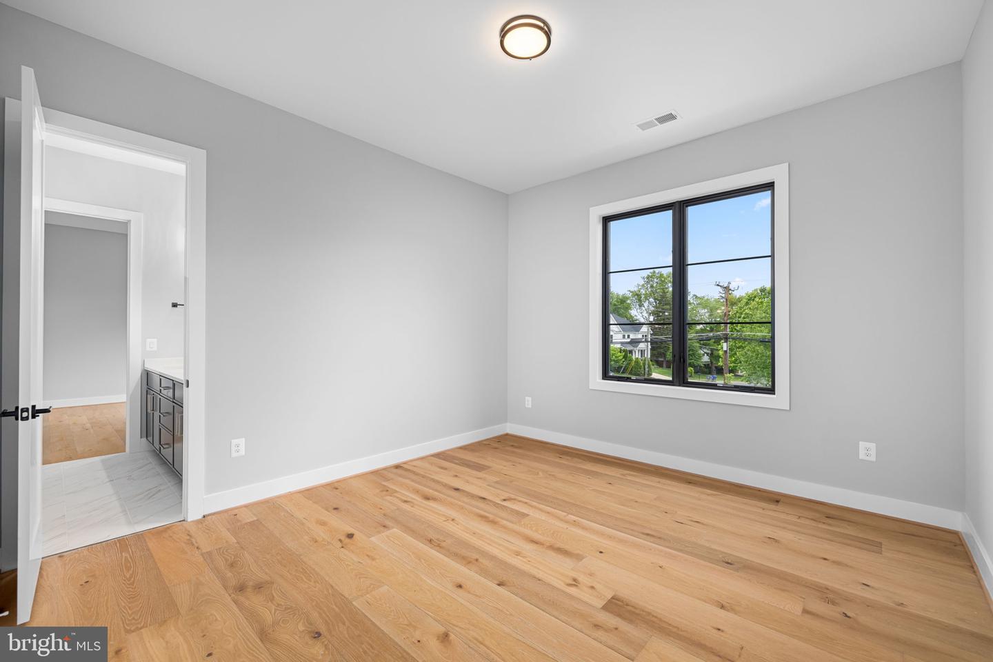 1100 BALLS HILL RD, MCLEAN, Virginia 22101, 7 Bedrooms Bedrooms, ,6 BathroomsBathrooms,Residential,For sale,1100 BALLS HILL RD,VAFX2240424 MLS # VAFX2240424