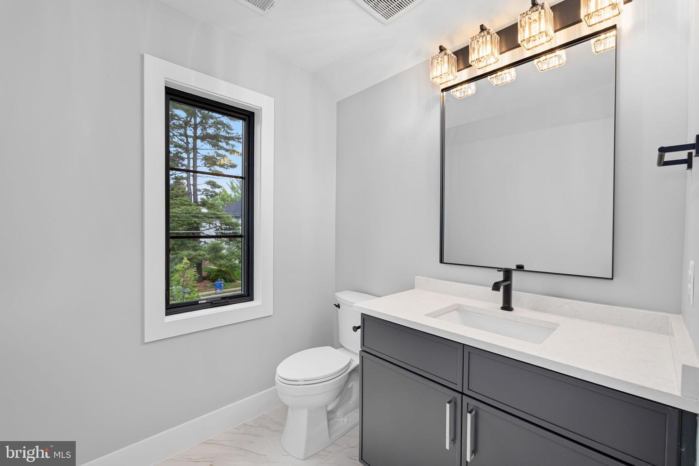 1100 BALLS HILL RD, MCLEAN, Virginia 22101, 7 Bedrooms Bedrooms, ,6 BathroomsBathrooms,Residential,For sale,1100 BALLS HILL RD,VAFX2240424 MLS # VAFX2240424