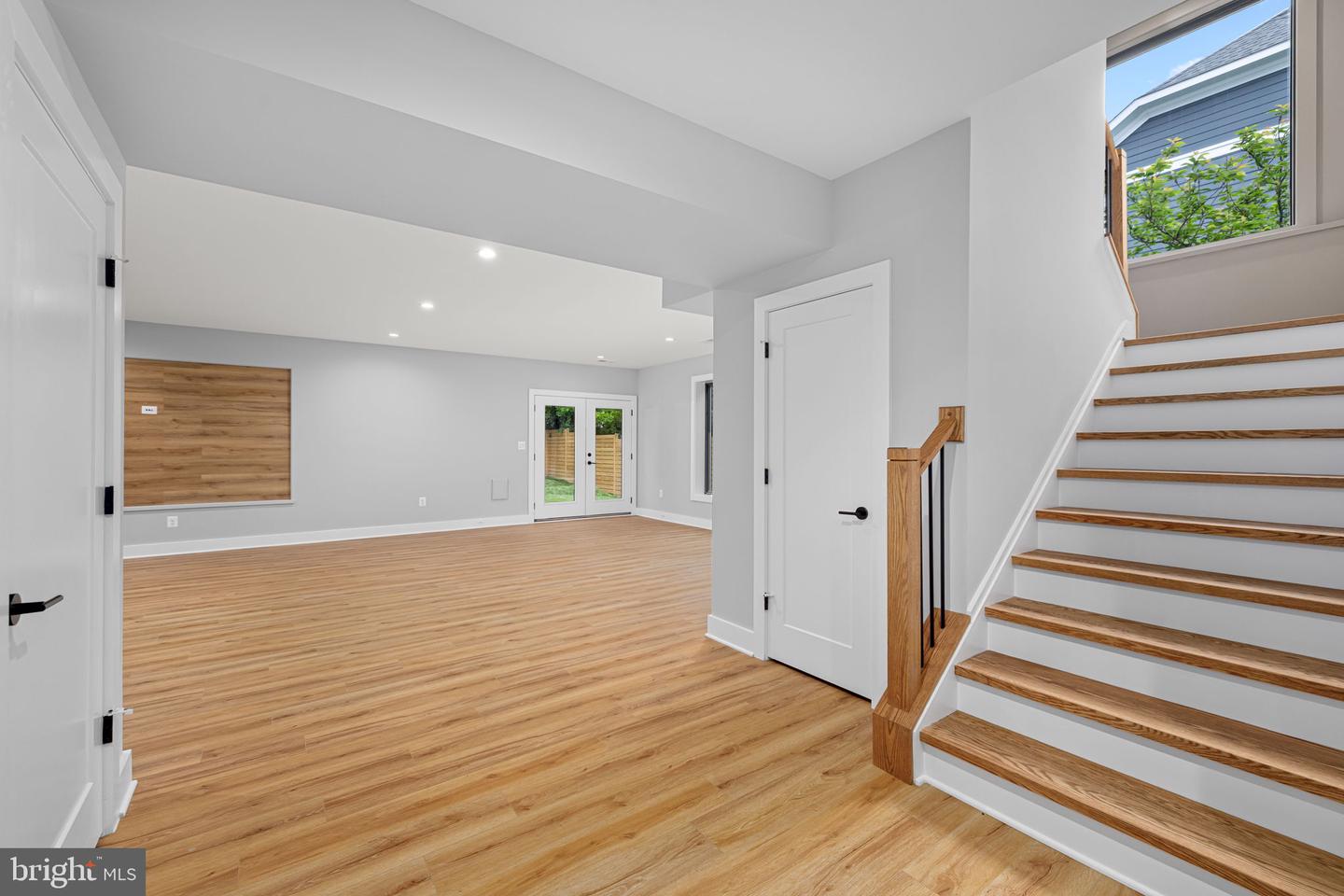 1100 BALLS HILL RD, MCLEAN, Virginia 22101, 7 Bedrooms Bedrooms, ,6 BathroomsBathrooms,Residential,For sale,1100 BALLS HILL RD,VAFX2240424 MLS # VAFX2240424