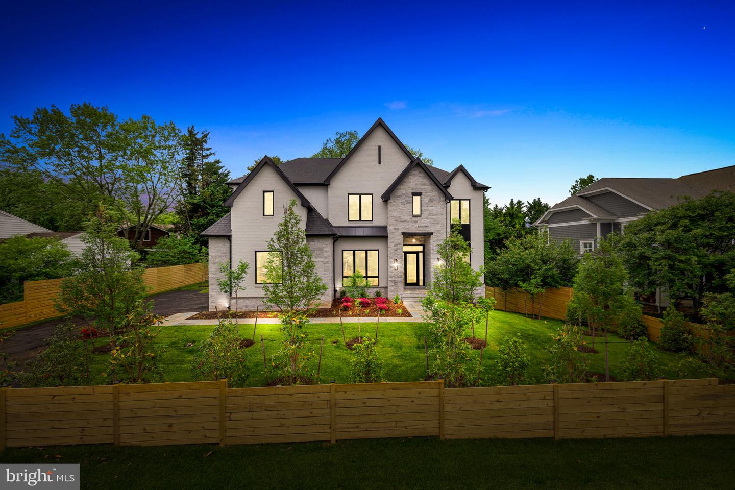 1100 BALLS HILL RD, MCLEAN, Virginia 22101, 7 Bedrooms Bedrooms, ,6 BathroomsBathrooms,Residential,For sale,1100 BALLS HILL RD,VAFX2240424 MLS # VAFX2240424