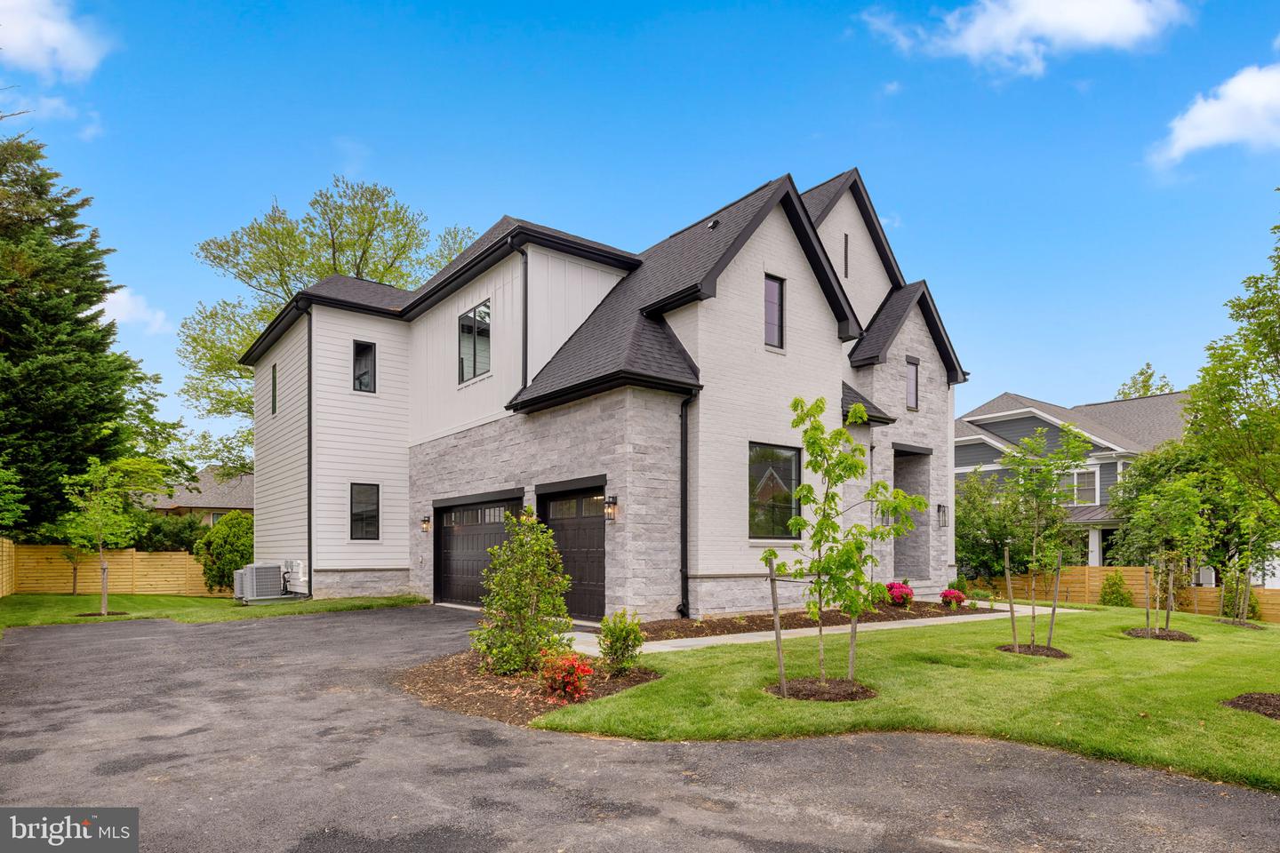 1100 BALLS HILL RD, MCLEAN, Virginia 22101, 7 Bedrooms Bedrooms, ,6 BathroomsBathrooms,Residential,For sale,1100 BALLS HILL RD,VAFX2240424 MLS # VAFX2240424