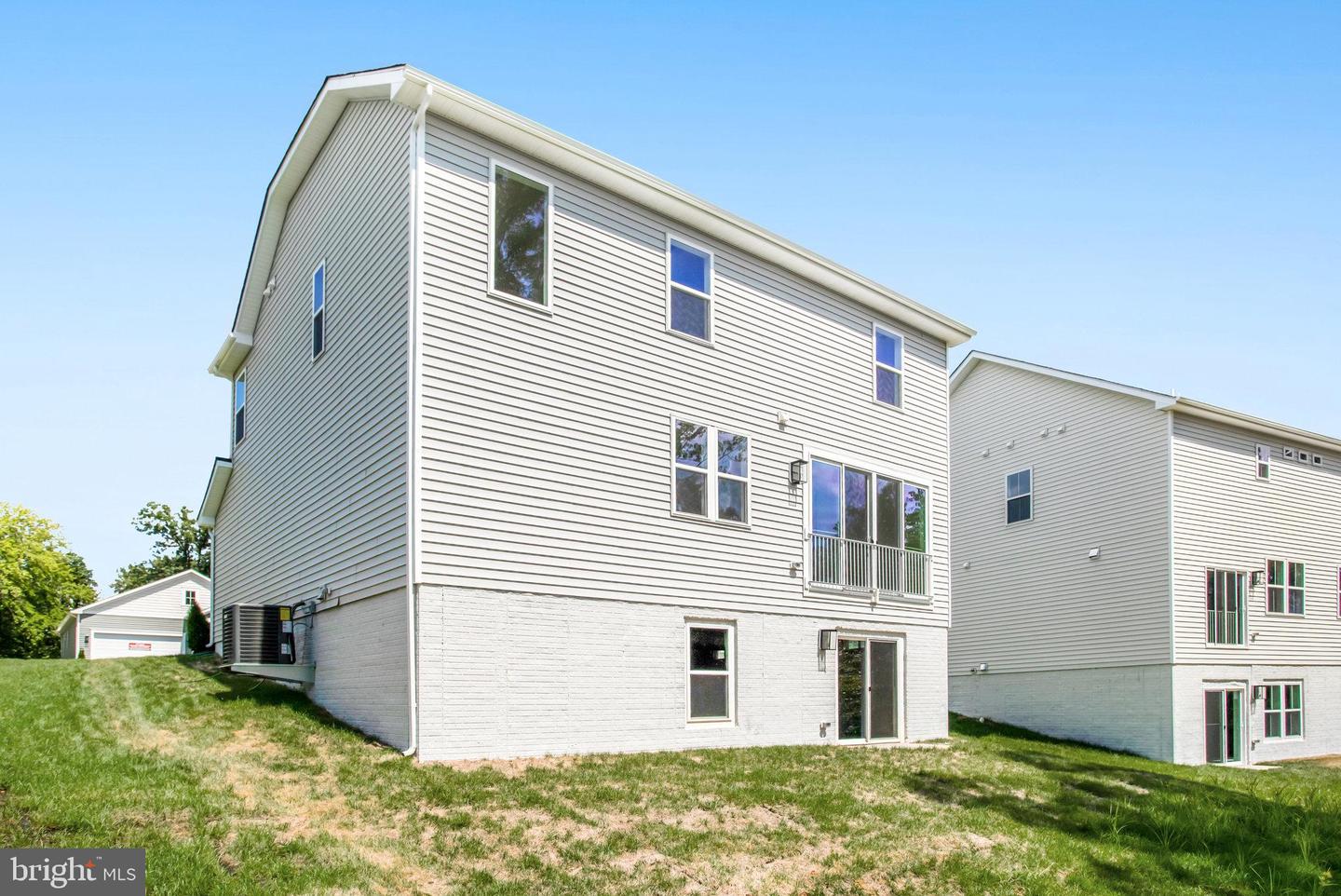 35598 PINE NEEDLE LN, LOCUST GROVE, Virginia 22508, 4 Bedrooms Bedrooms, ,2 BathroomsBathrooms,Residential,For sale,35598 PINE NEEDLE LN,VAOR2009672 MLS # VAOR2009672