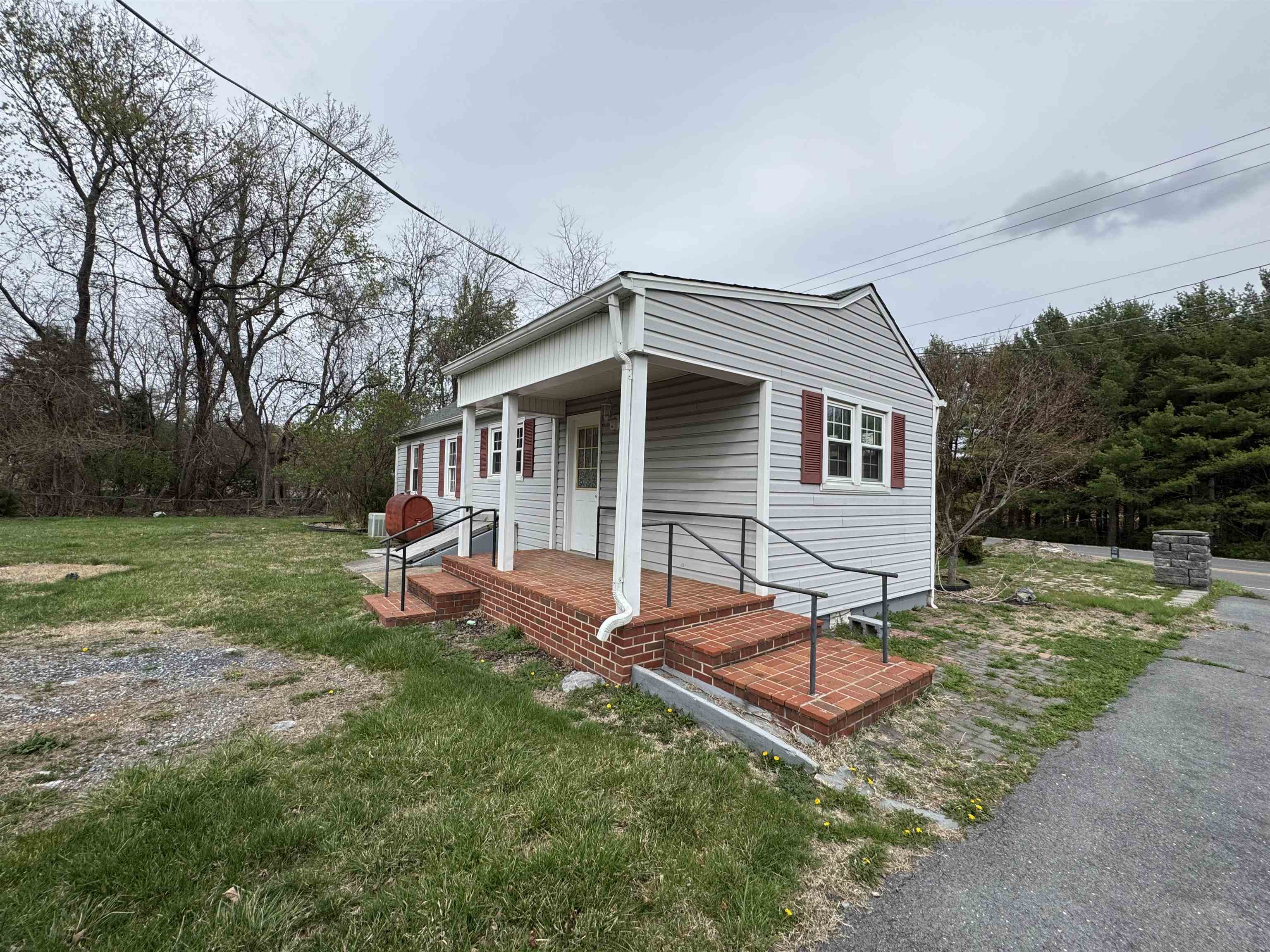 1932 SPRINGHILL RD, STAUNTON, Virginia 24401, ,Commercial,1932 SPRINGHILL RD,664445 MLS # 664445