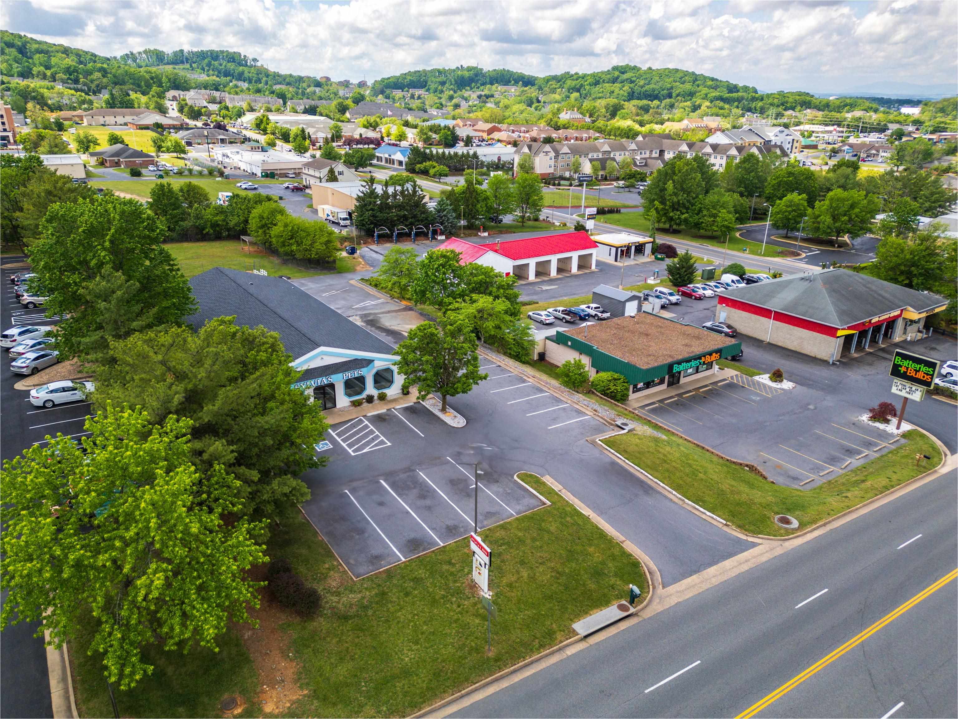 226 UNIVERSITY BLVD, HARRISONBURG, Virginia 22801, ,Commercial,226 UNIVERSITY BLVD,664455 MLS # 664455