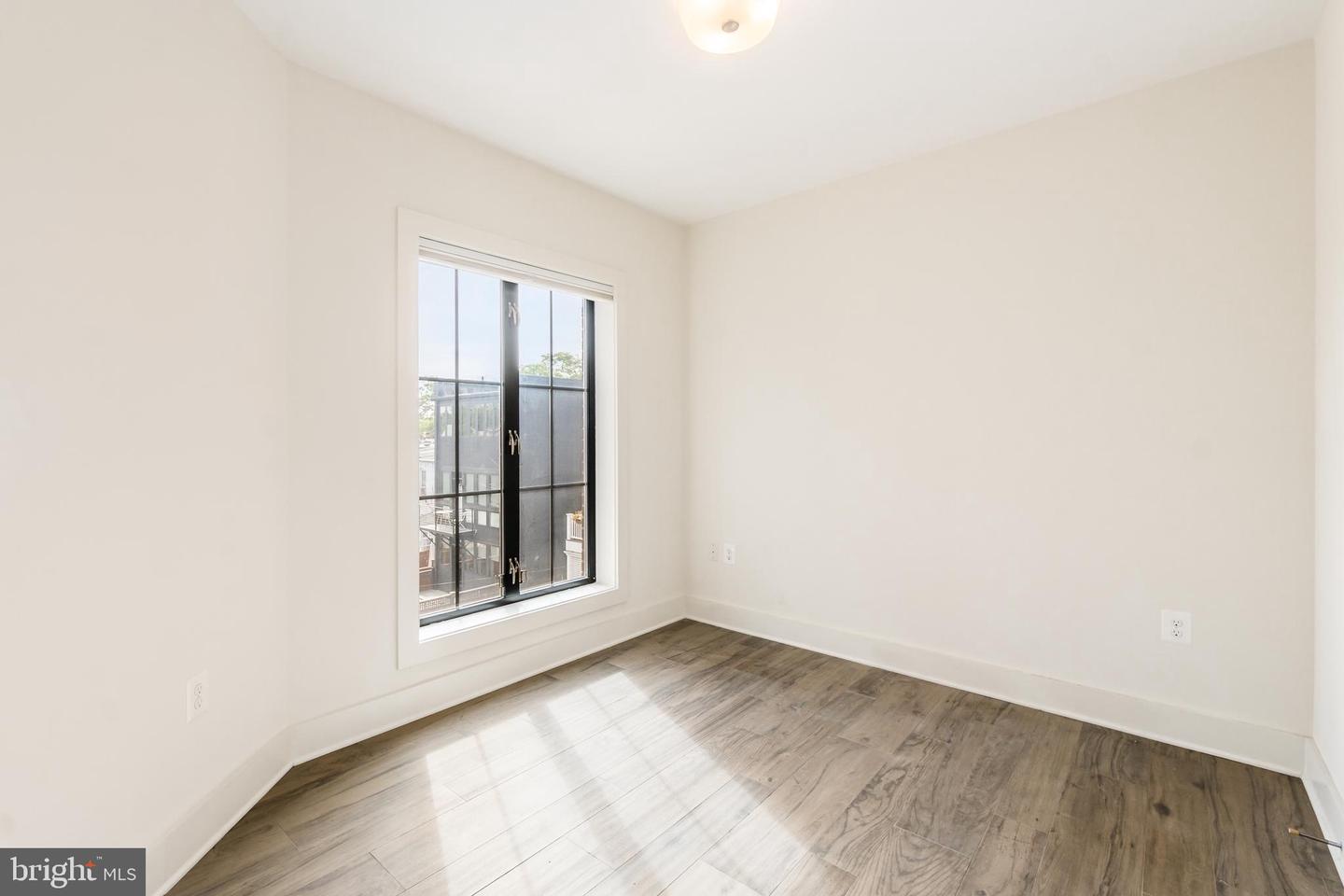 3205 GEORGIA AVE NW #307, WASHINGTON, District Of Columbia 20010, 2 Bedrooms Bedrooms, ,1 BathroomBathrooms,Residential,For sale,3205 GEORGIA AVE NW #307,DCDC2108030 MLS # DCDC2108030