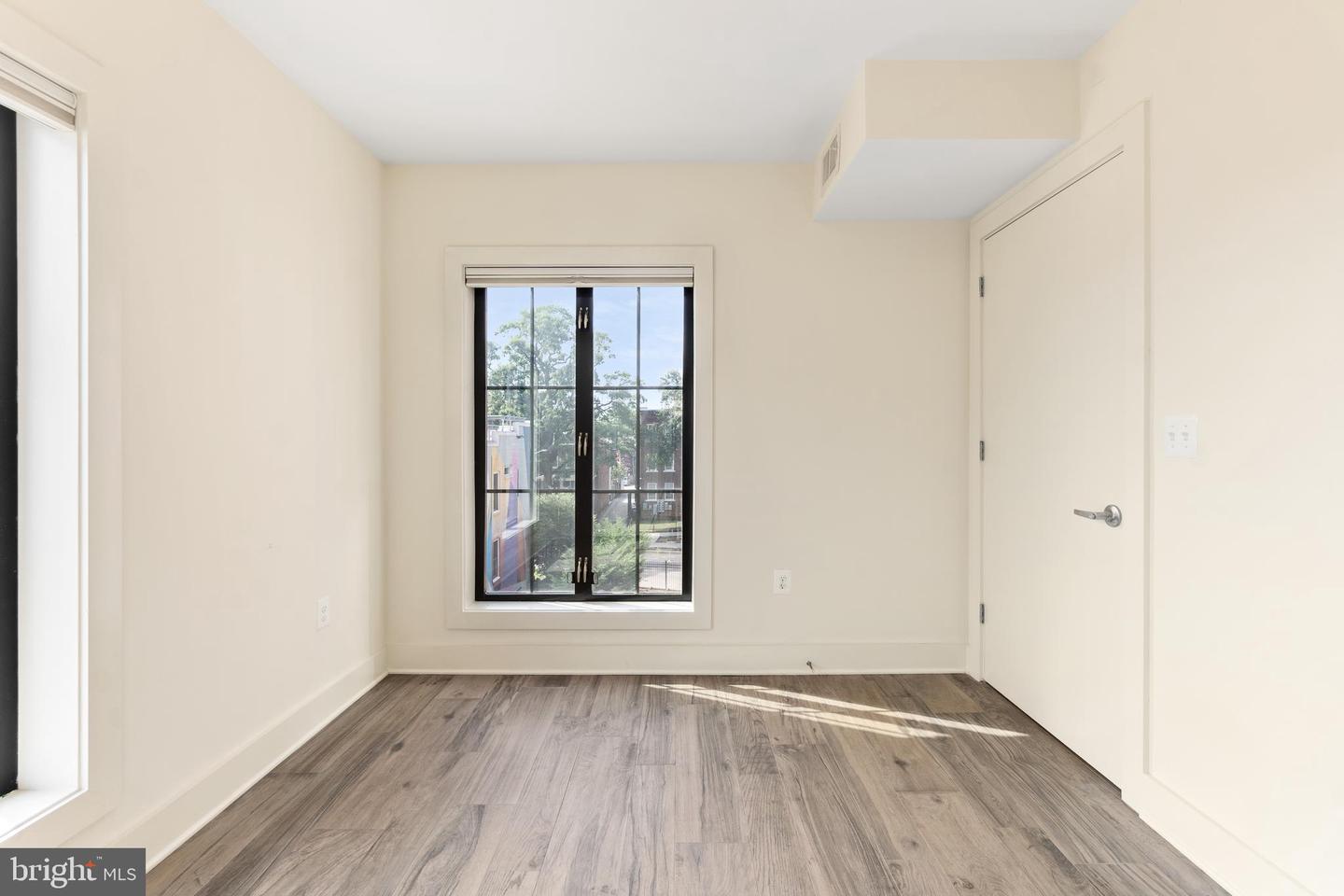 3205 GEORGIA AVE NW #307, WASHINGTON, District Of Columbia 20010, 2 Bedrooms Bedrooms, ,1 BathroomBathrooms,Residential,For sale,3205 GEORGIA AVE NW #307,DCDC2108030 MLS # DCDC2108030