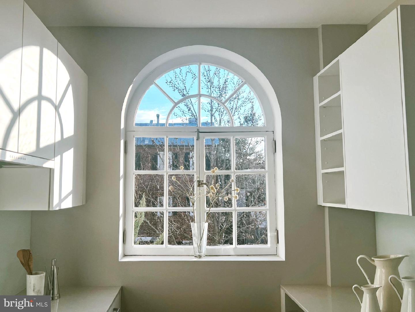 1314 28TH ST NW, WASHINGTON, District Of Columbia 20007, 7 Bedrooms Bedrooms, ,5 BathroomsBathrooms,Residential,For sale,1314 28TH ST NW,DCDC2139980 MLS # DCDC2139980