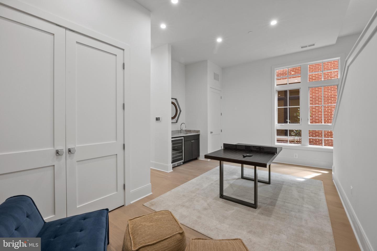 217 S UNION ST, ALEXANDRIA, Virginia 22314, 4 Bedrooms Bedrooms, ,4 BathroomsBathrooms,Residential,For sale,217 S UNION ST,VAAX2037334 MLS # VAAX2037334