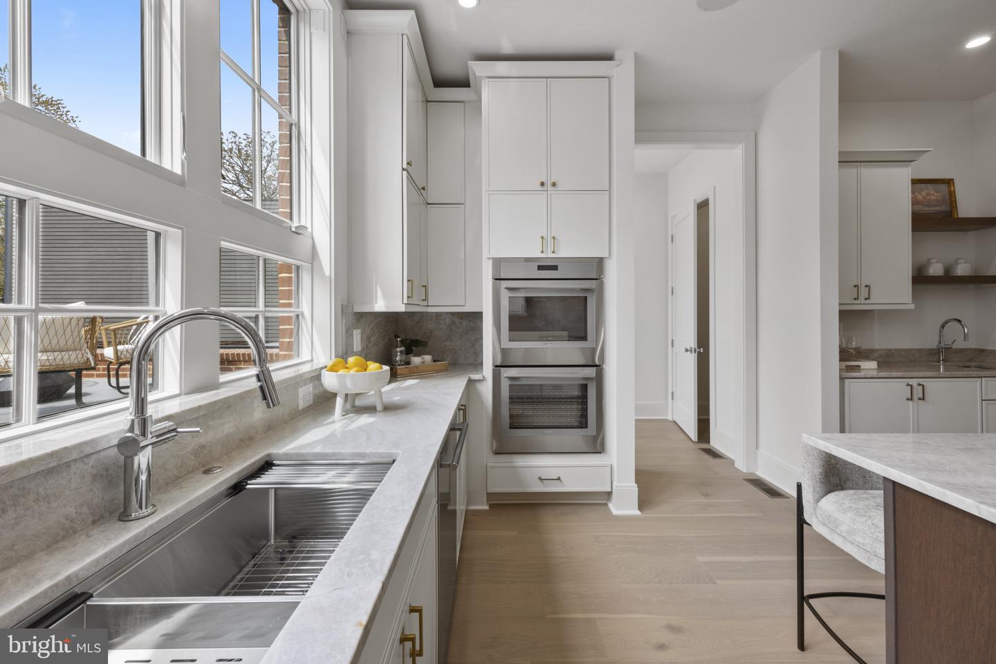 217 S UNION ST, ALEXANDRIA, Virginia 22314, 4 Bedrooms Bedrooms, ,4 BathroomsBathrooms,Residential,For sale,217 S UNION ST,VAAX2037334 MLS # VAAX2037334