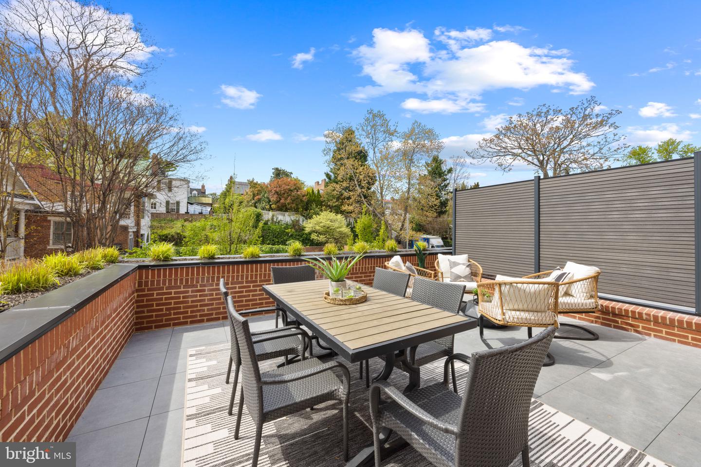 217 S UNION ST, ALEXANDRIA, Virginia 22314, 4 Bedrooms Bedrooms, ,4 BathroomsBathrooms,Residential,For sale,217 S UNION ST,VAAX2037334 MLS # VAAX2037334