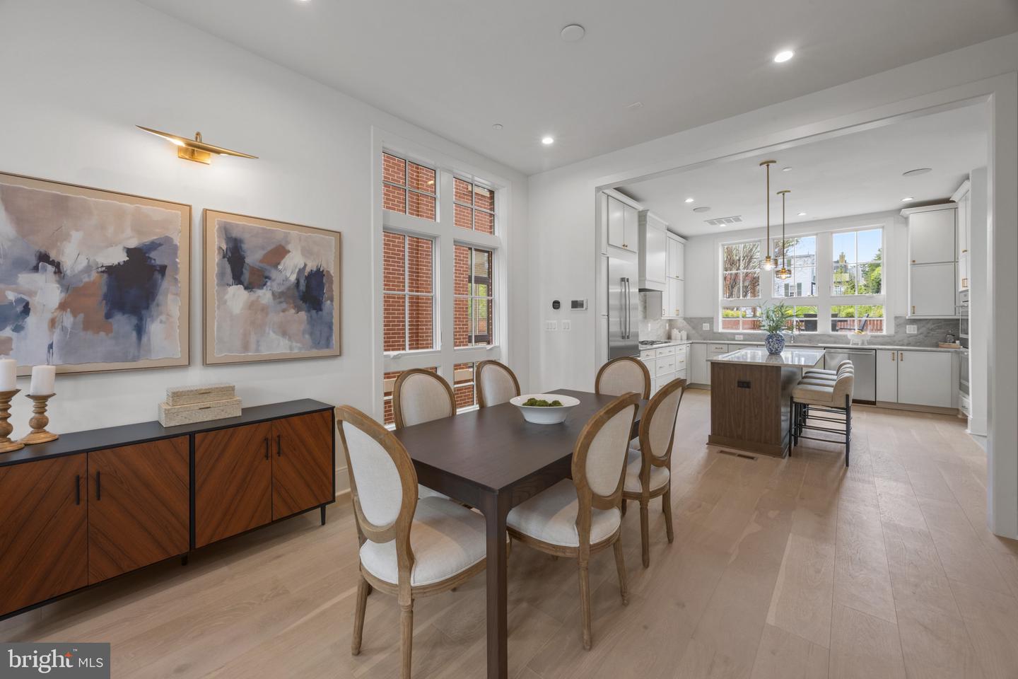 217 S UNION ST, ALEXANDRIA, Virginia 22314, 4 Bedrooms Bedrooms, ,4 BathroomsBathrooms,Residential,For sale,217 S UNION ST,VAAX2037334 MLS # VAAX2037334