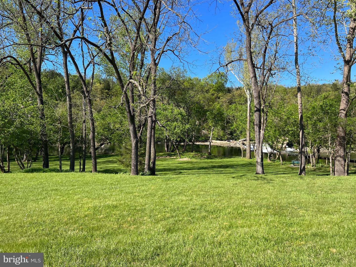 LOT 15 CLIFFSIDE DRIVE, EDINBURG, Virginia 22824, ,Land,For sale,LOT 15 CLIFFSIDE DRIVE,VASH2011444 MLS # VASH2011444