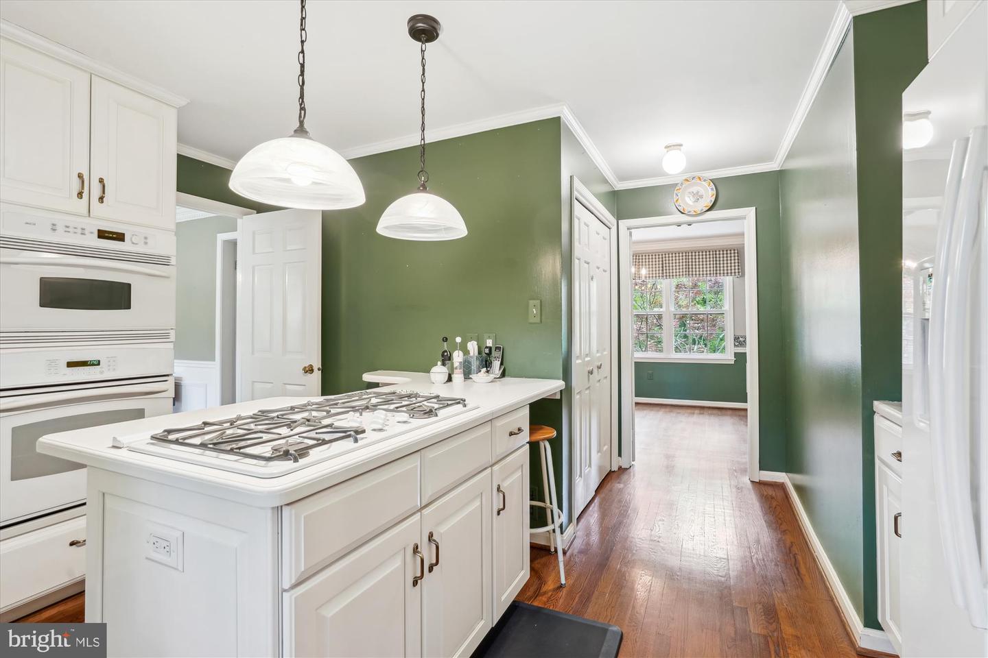 7621 BURFORD DR, MCLEAN, Virginia 22102, 5 Bedrooms Bedrooms, ,3 BathroomsBathrooms,Residential,For sale,7621 BURFORD DR,VAFX2228076 MLS # VAFX2228076