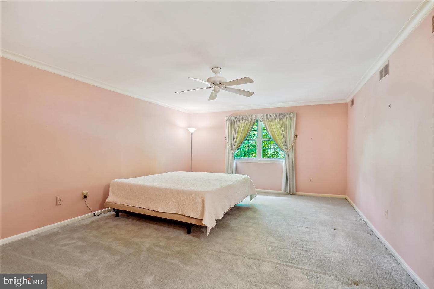 7621 BURFORD DR, MCLEAN, Virginia 22102, 5 Bedrooms Bedrooms, ,3 BathroomsBathrooms,Residential,For sale,7621 BURFORD DR,VAFX2228076 MLS # VAFX2228076