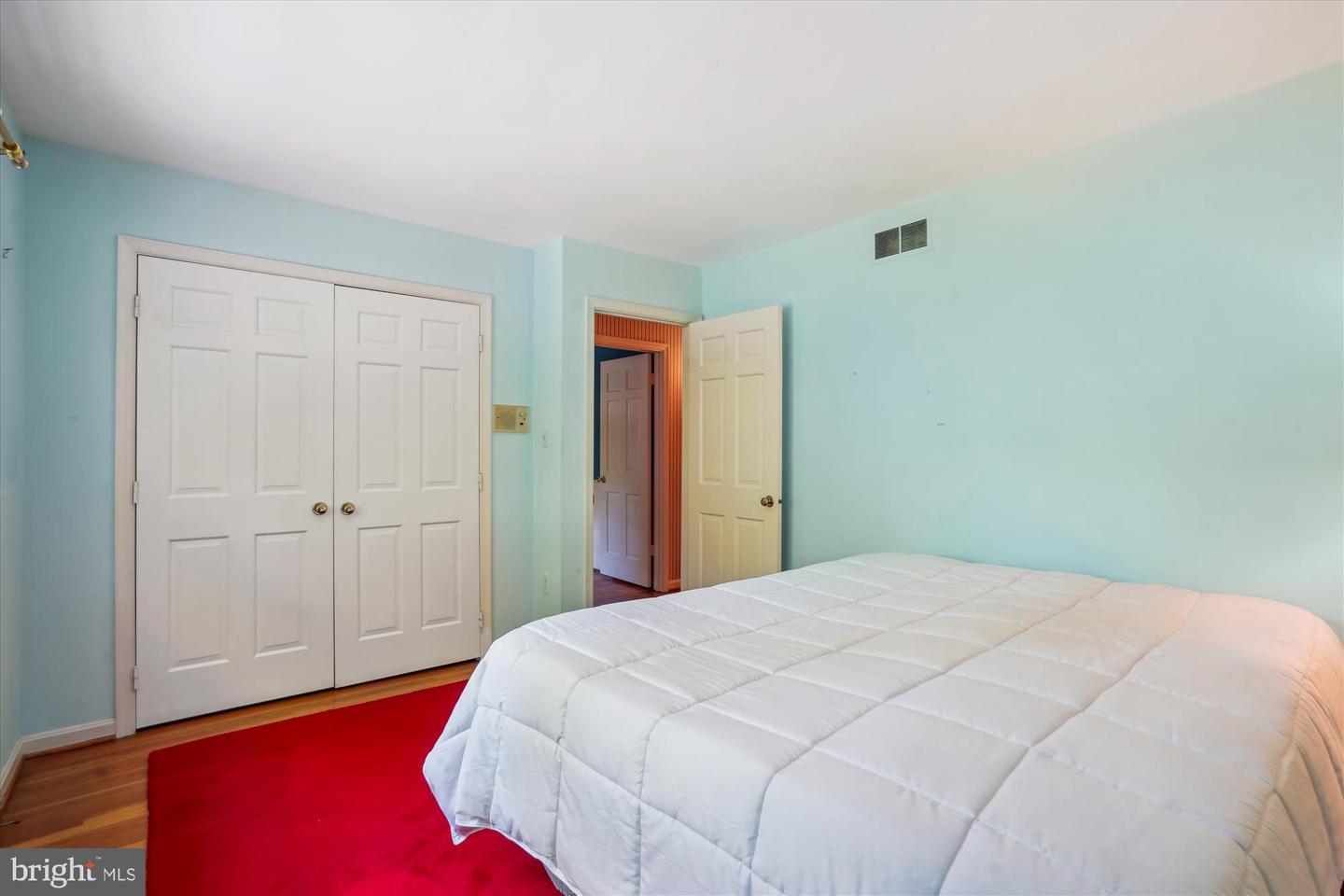 7621 BURFORD DR, MCLEAN, Virginia 22102, 5 Bedrooms Bedrooms, ,3 BathroomsBathrooms,Residential,For sale,7621 BURFORD DR,VAFX2228076 MLS # VAFX2228076