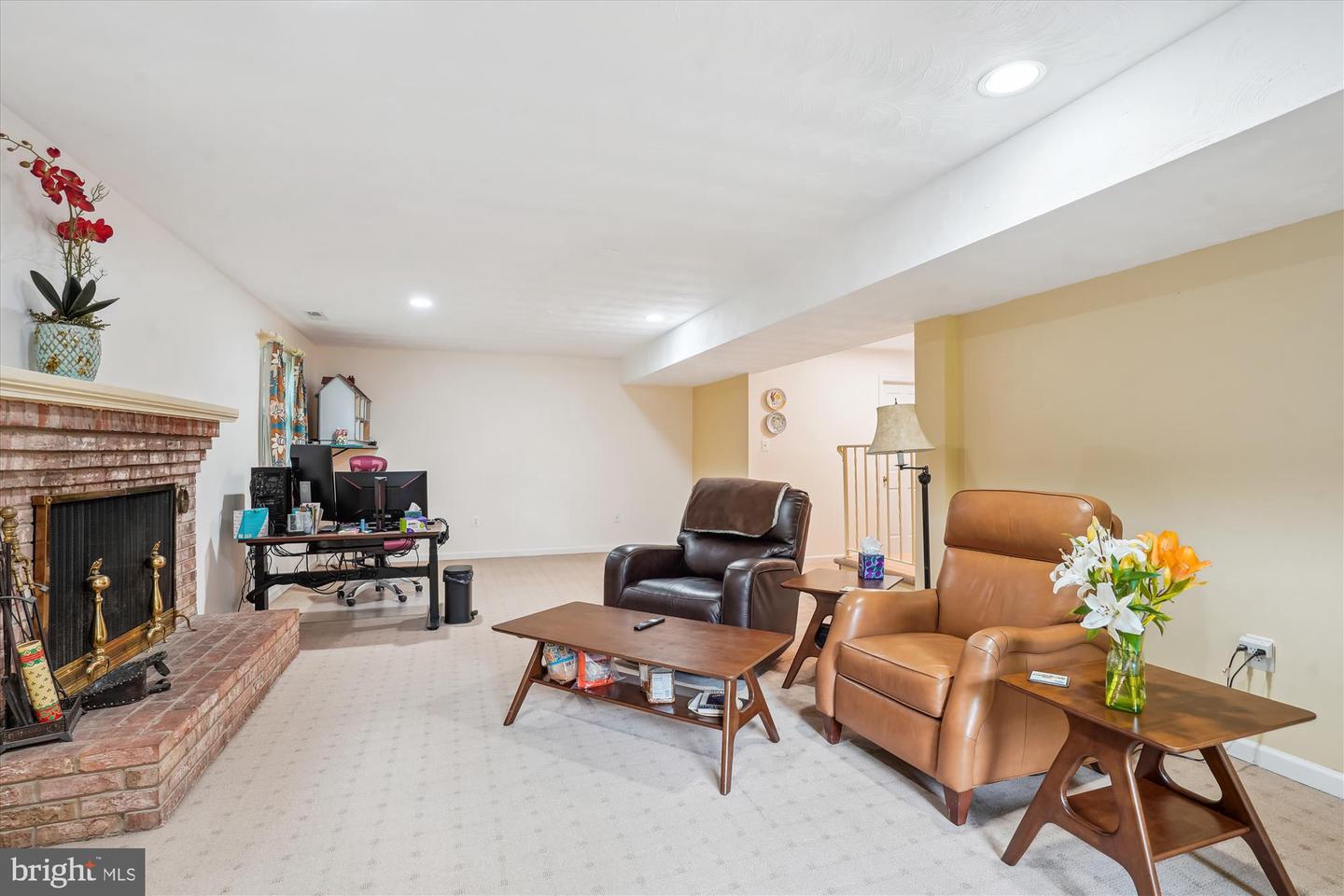 7621 BURFORD DR, MCLEAN, Virginia 22102, 5 Bedrooms Bedrooms, ,3 BathroomsBathrooms,Residential,For sale,7621 BURFORD DR,VAFX2228076 MLS # VAFX2228076