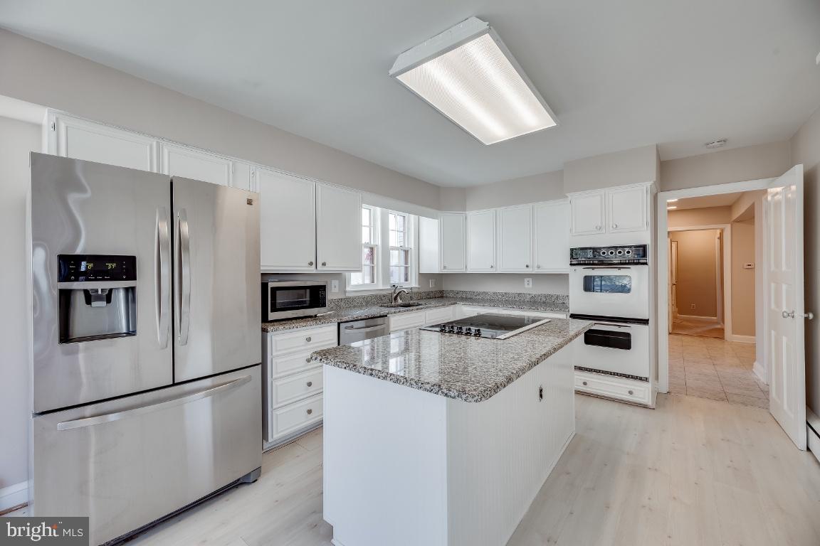 4740 34TH ST N, ARLINGTON, Virginia 22207, 4 Bedrooms Bedrooms, ,3 BathroomsBathrooms,Residential,For sale,4740 34TH ST N,VAAR2054692 MLS # VAAR2054692