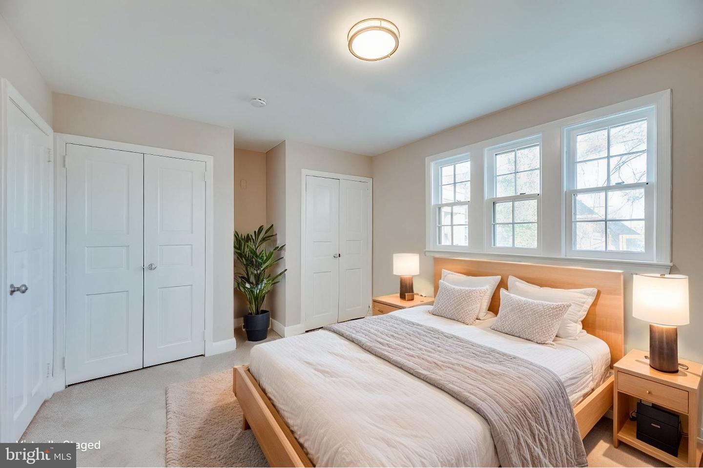 4740 34TH ST N, ARLINGTON, Virginia 22207, 4 Bedrooms Bedrooms, ,3 BathroomsBathrooms,Residential,For sale,4740 34TH ST N,VAAR2054692 MLS # VAAR2054692