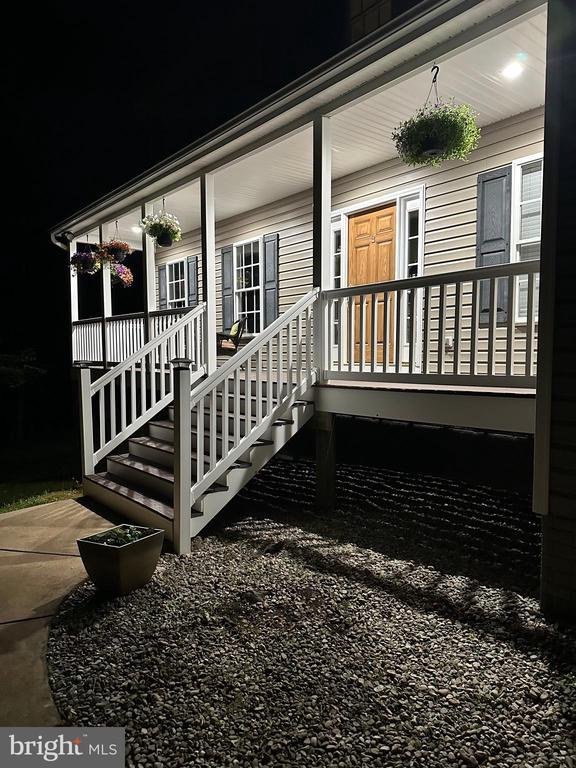 6609 TURKEY RUN DR, FREDERICKSBURG, Virginia 22407, 4 Bedrooms Bedrooms, ,3 BathroomsBathrooms,Residential,6609 TURKEY RUN DR,VASP2033100 MLS # VASP2033100