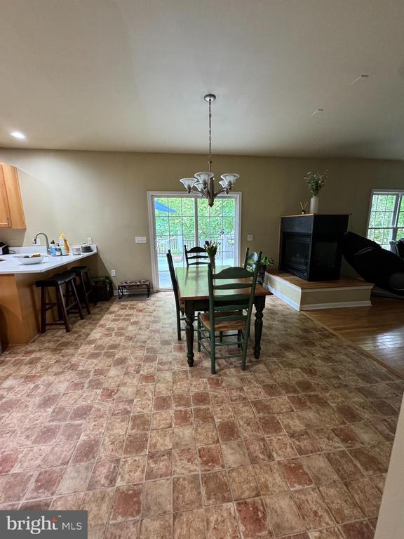 6609 TURKEY RUN DR, FREDERICKSBURG, Virginia 22407, 4 Bedrooms Bedrooms, ,3 BathroomsBathrooms,Residential,6609 TURKEY RUN DR,VASP2033100 MLS # VASP2033100